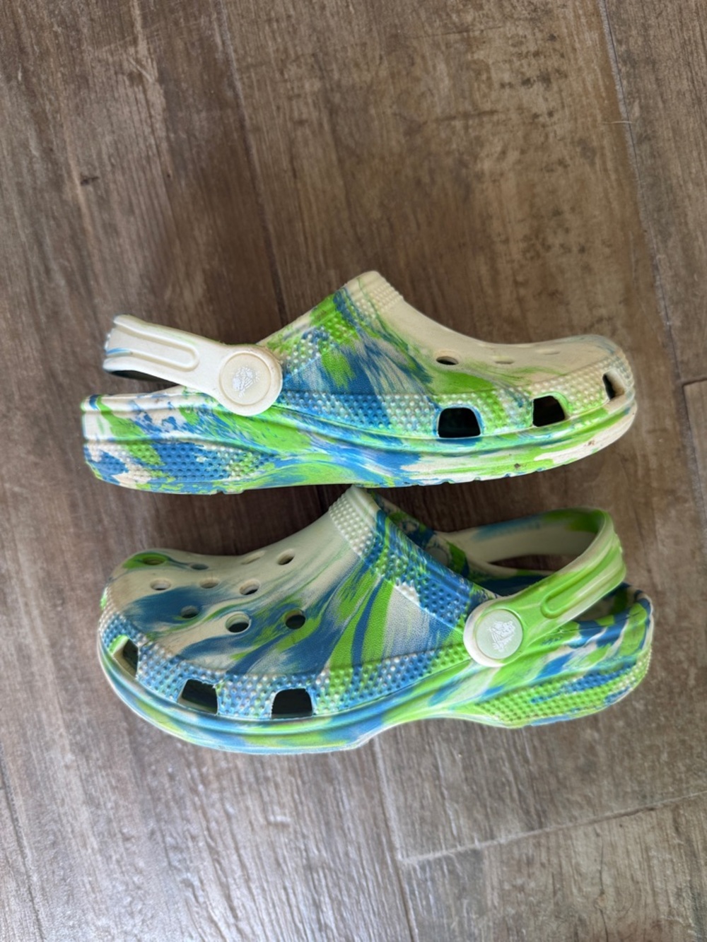 Kids Tie-Dye Crocs
